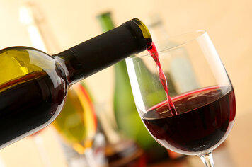 Curso de degustação de vinho faz parte da Programação Cultural da Festa do Vinho