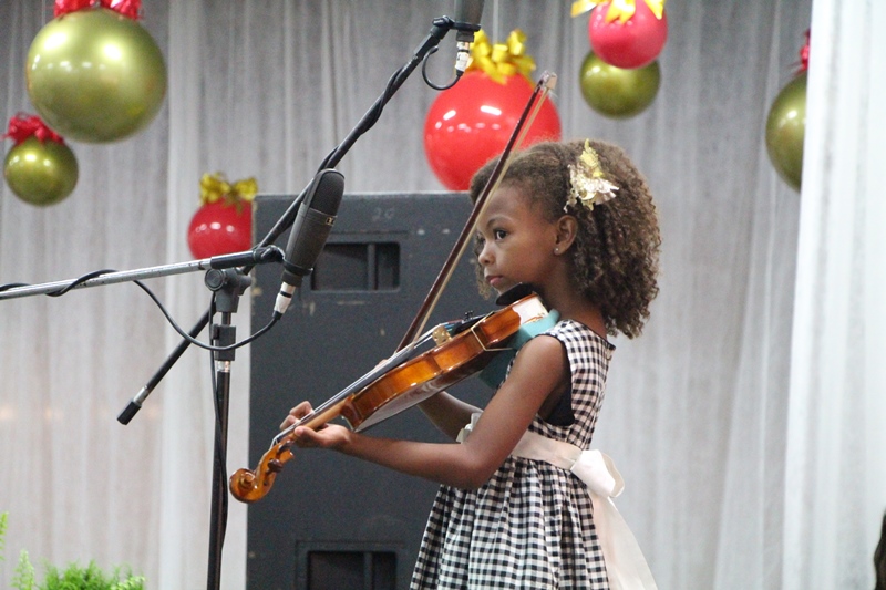 Natal com arte trouxe musica, teatro e balé